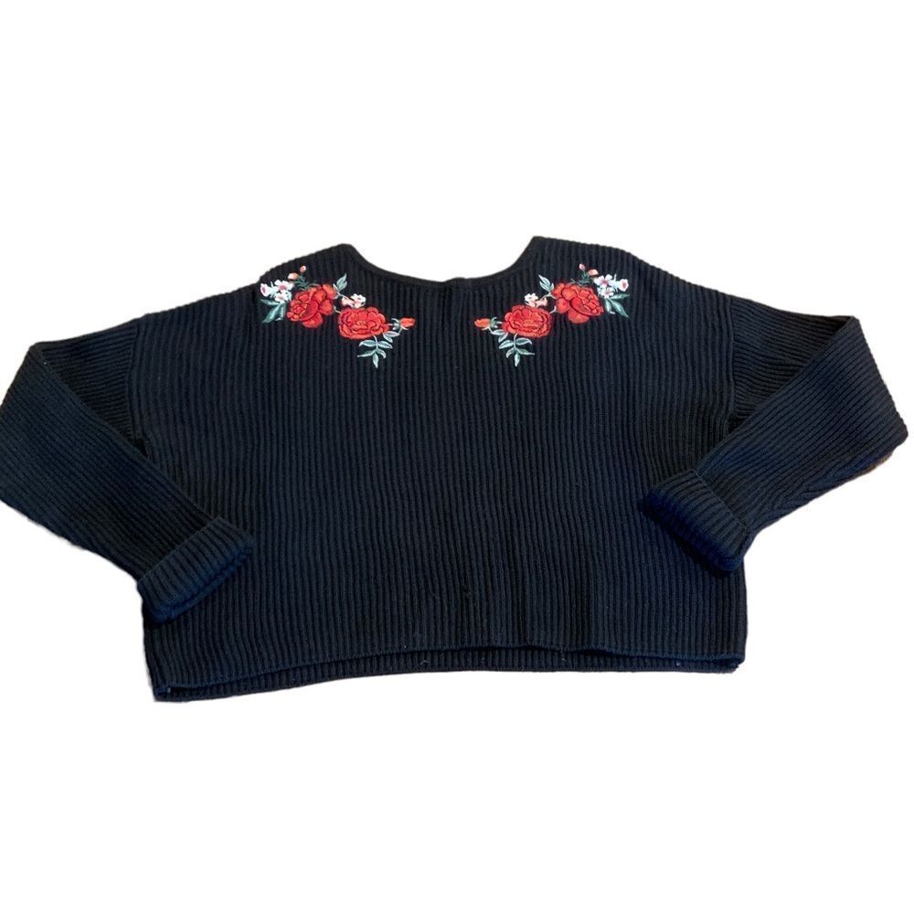 L.A. Hearts Women’s Black Scoop Neck Floral Embroidered Cropped Sweater Small